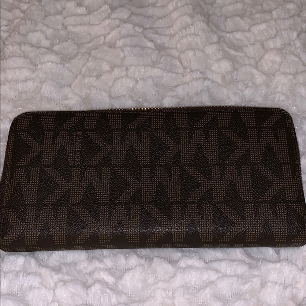 wallet - Picture 3 of 3